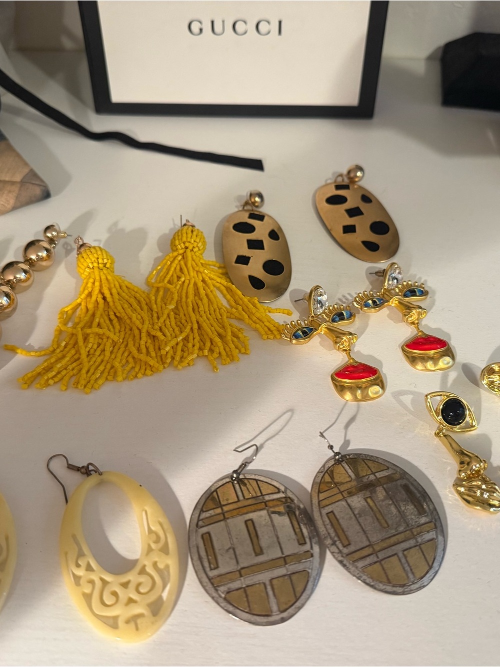 Lot of earrings. 7 pairs of fashionable baubles